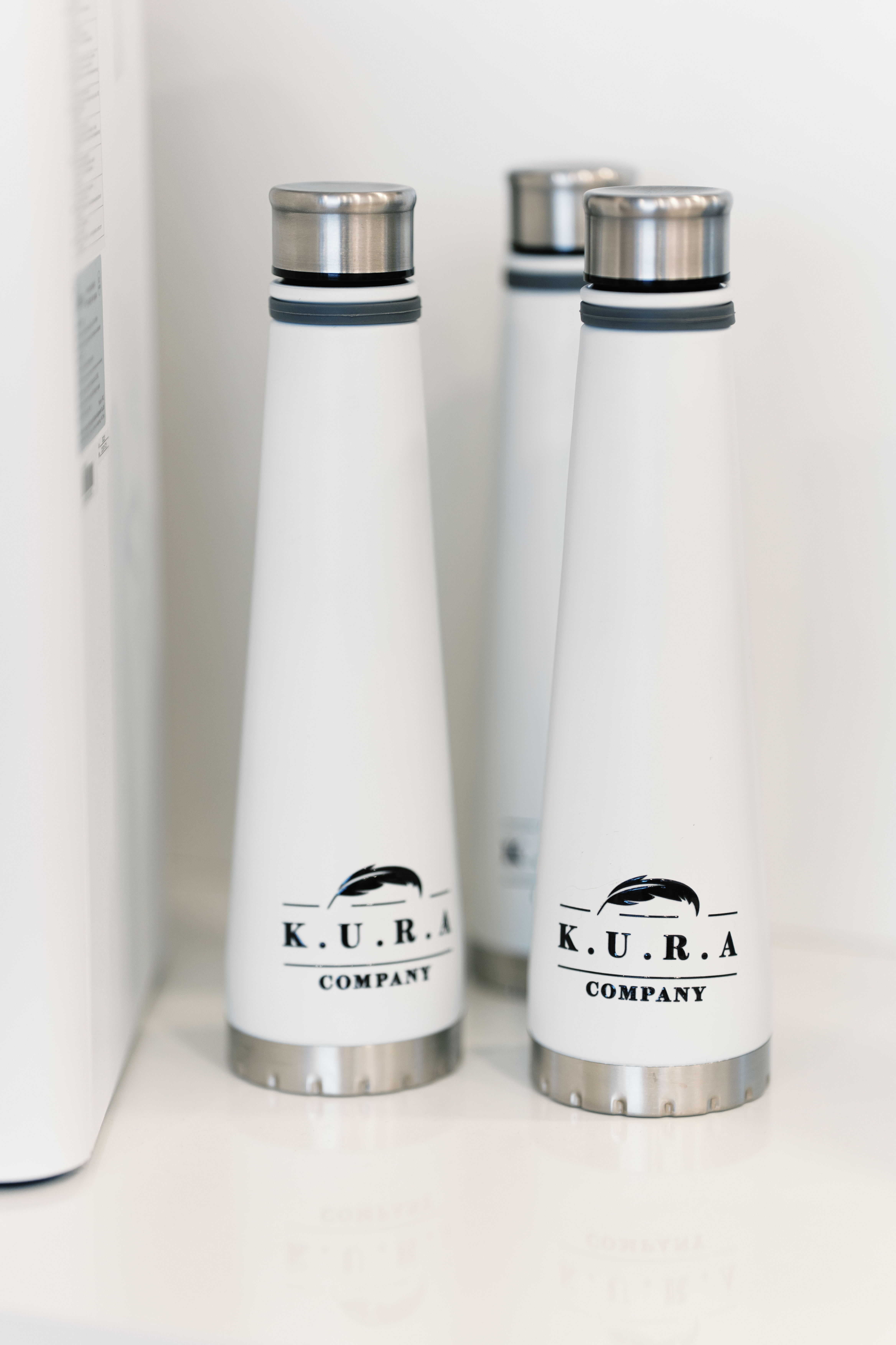 Garrafas de vidro Kura tratamentos de água
